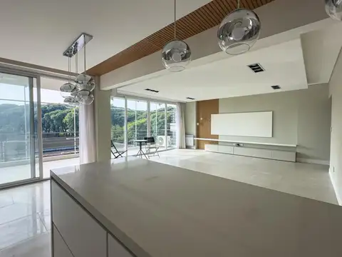 Departamento en Venta de 5 ambientes