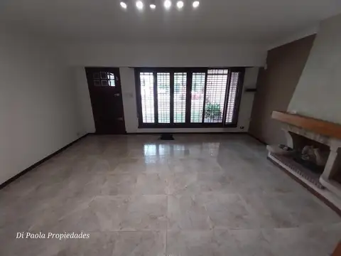 Casa en Alquiler en Lomas de Zamora, $ 1.800.000