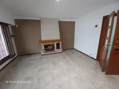 Casa en Alquiler de 3 dormitorios