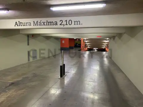 Venta cochera sobre Av Corrientes Chacarita