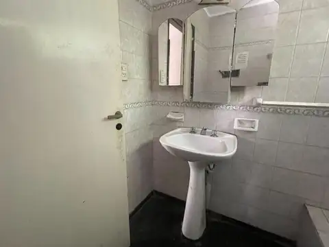 DEPARTAMENTO EN VENTA DE 3 HABITACIONES EN CIUDAD