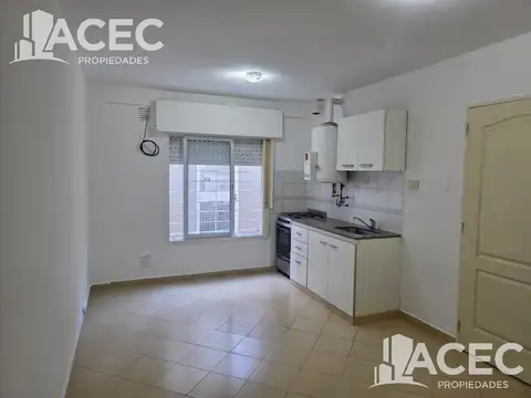 Departamento en Alquiler en República De La Sexta, $ 250.000