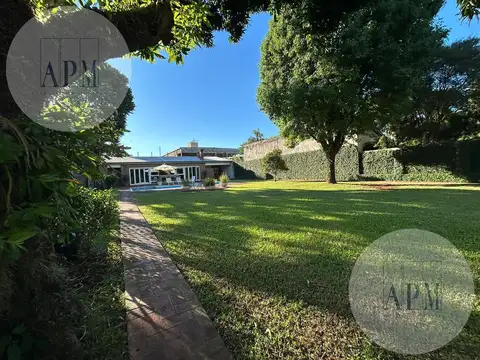 Casa en Venta al Este
