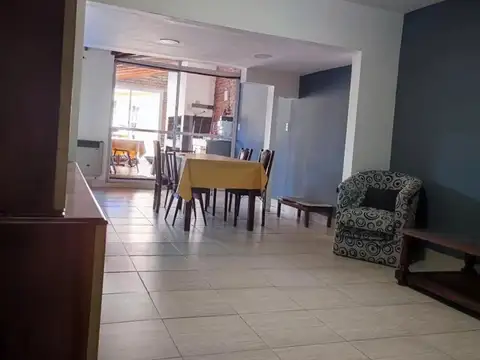 Casa en Venta en Avellaneda, USD 120.000