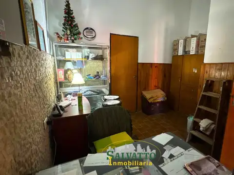 HOTEL EN VENTA EN BARRIO FARO A 1 CUADRA DEL MAR DE 14 HABITACIONES