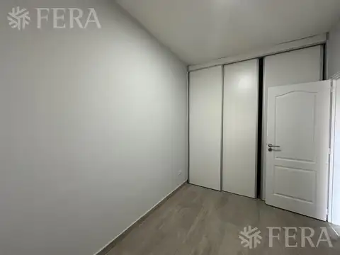 Depto Tipo Casa en Venta en Villa Dominico, USD 98.000