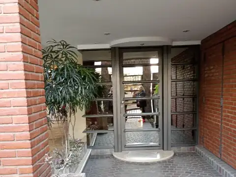 DEPARTAMENTO EN VENTA EN HAEDO 3 AMBIENTES CON COCHERA