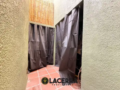 Depto Tipo Casa 3 ambientes con 2 baños