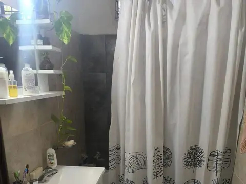 Depto Tipo Casa 2 ambientes con 1 baño