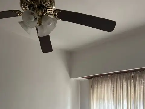 CASA EN VENTA EN VIÑA ARRECIFES CON PATIO