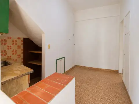 Depto Tipo Casa en Venta 56 años