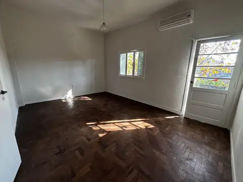 Olaguer Y Feliú 3200, Piso 1