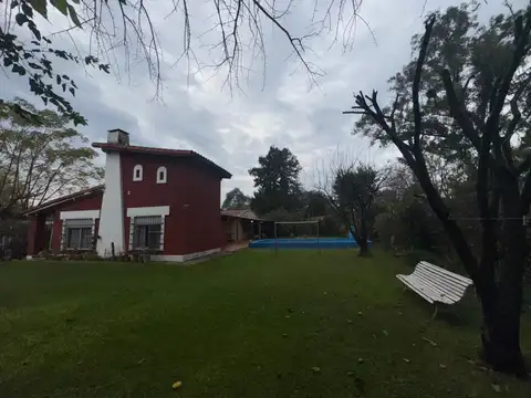 Casa 3 ambientes con 2 baños