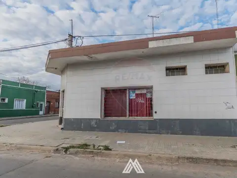 Local en Alquiler 57 años