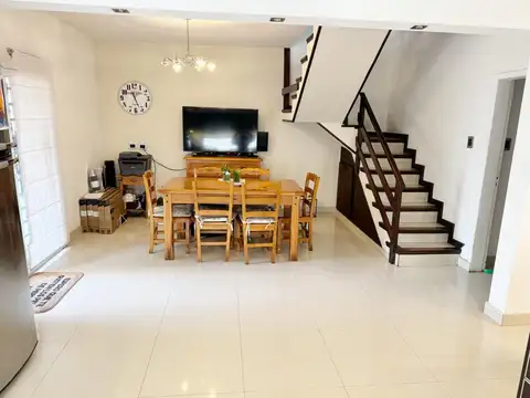 Casa en Lomas de Zamora Apta Credito