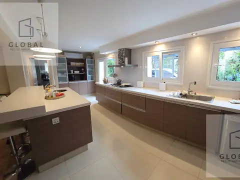 Casa en Venta en Pilar Del Lago, USD 398.000