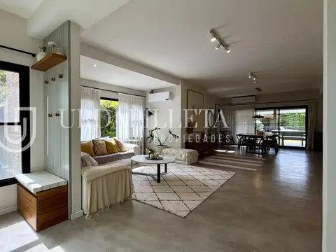 Casaen venta en Santa Maria de los Olivos