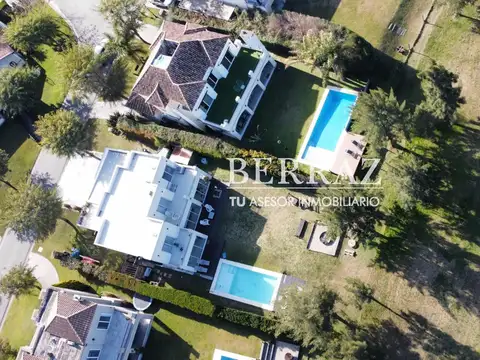 Casa venta 5 ambientes en San Isidro Labrador Villanueva lote de 800 m2