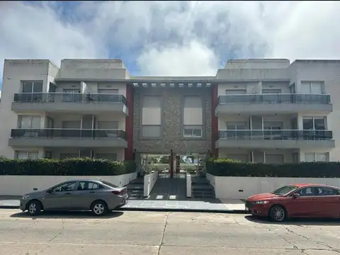 AYRES DEL PUERTO