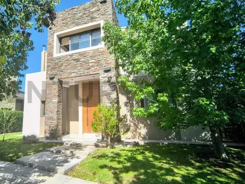 Casa en Venta de 6 dormitorios