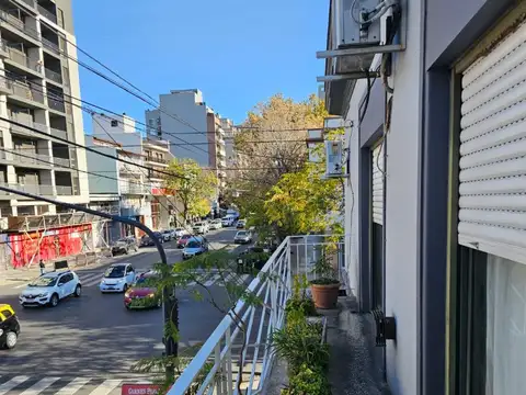 Depto Tipo Casa en Venta de 4 ambientes