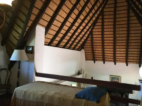 Casa en Alquiler Temporal con 1 cochera