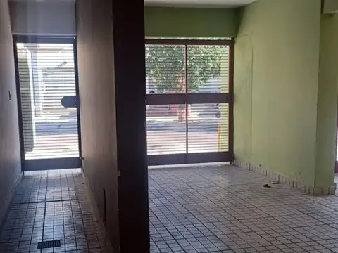 Departamento 6 ambientes con 2 baños