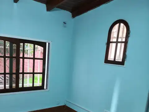 Depto Tipo Casa 2 ambientes con 1 baño