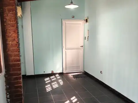 Depto Tipo Casa en Alquiler de 1 dormitorio