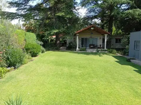 Casa en Alquiler de 3 dormitorios