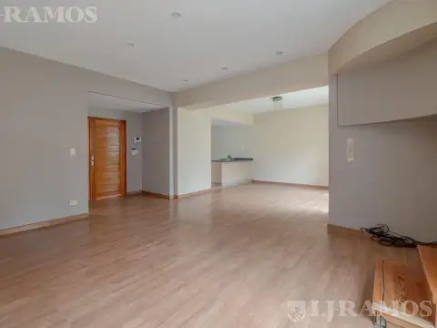 Depto Tipo Casa en Venta en Villa Devoto, USD 275.000