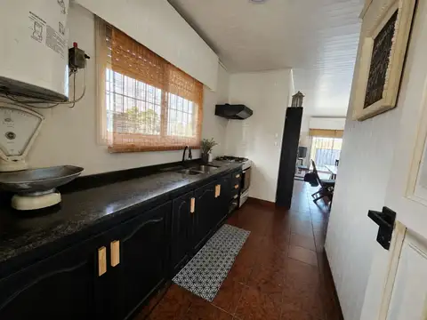 Depto Tipo Casa 4 ambientes con 2 baños