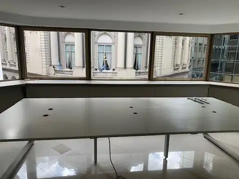 Oficina ubicada en plena City porteña