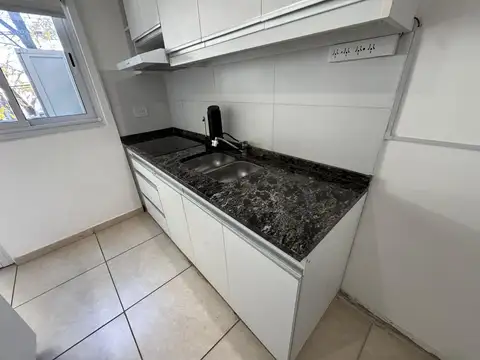Depto Tipo Casa 2 ambientes con 1 baño