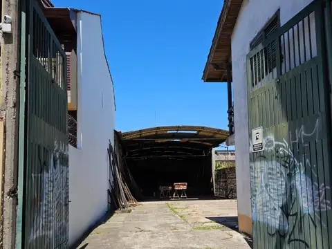 TAPIALES. GALPÓN C/OFIC. TRABAJO / DEPOSITO, VEHICULOS