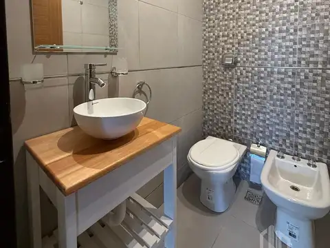 Oficina en Alquiler en Lomas De Zamora, $ 450.000