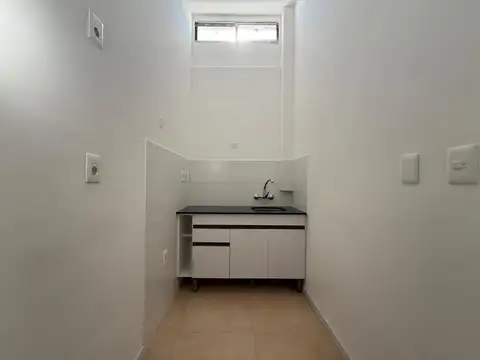 VENTA CASA 1 DORMITORIO CARRASCO NORTE