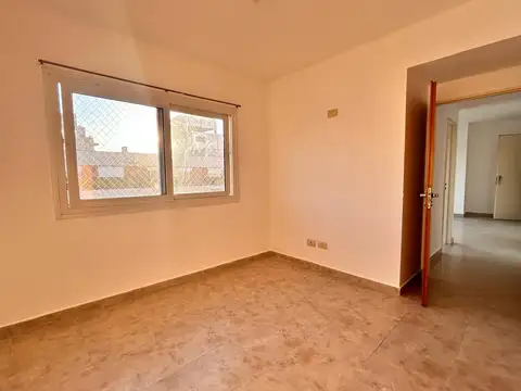 Hermoso depto. de 3 amb c/balcón al frente 54 m2 en Alquiler - Boedo