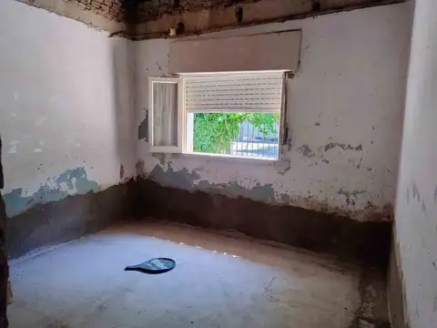 Depto Tipo Casa en Venta en Tolosa, USD 49.000