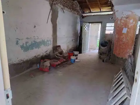 12 e/ 526 y 527 N° 500