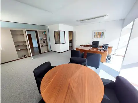 Oficina en Venta al Noreste