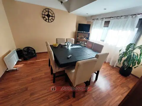 Casa en Venta en Castelar, USD 180.000