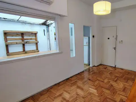 AV LUIS MARIA CAMPOS 1300