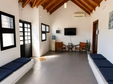 Consultorio en venta Gonnet en "Del Solar"