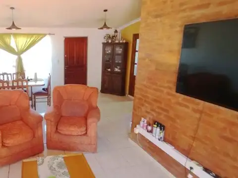 VENTA CASA MARQUEZ DE SOBREMONTE 3 DORMITORIOS