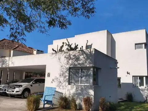 Casa en Venta en San Isidro Labrador, USD 650.000