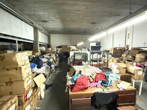 Establecimiento Industrial de 2000 m2 cubiertos Venta Mixtura 4