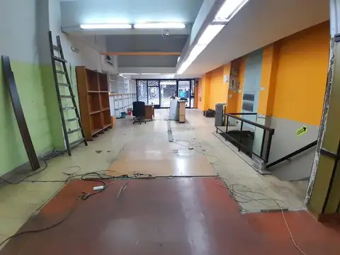Local comercial en alquiler - Av. Corrientes -Villa Crespo