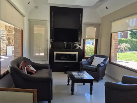 Casa en venta en Las Lajas Country Club