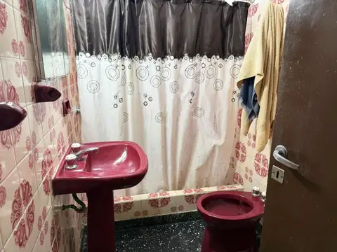 Venta PH Bernal Oeste, 3 Ambientes, 2 Dorm, 2 Baños